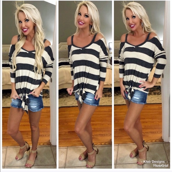 ❤️LAST 1! Charcoal Striped Off Shoulder Top! - Picture 2 of 4